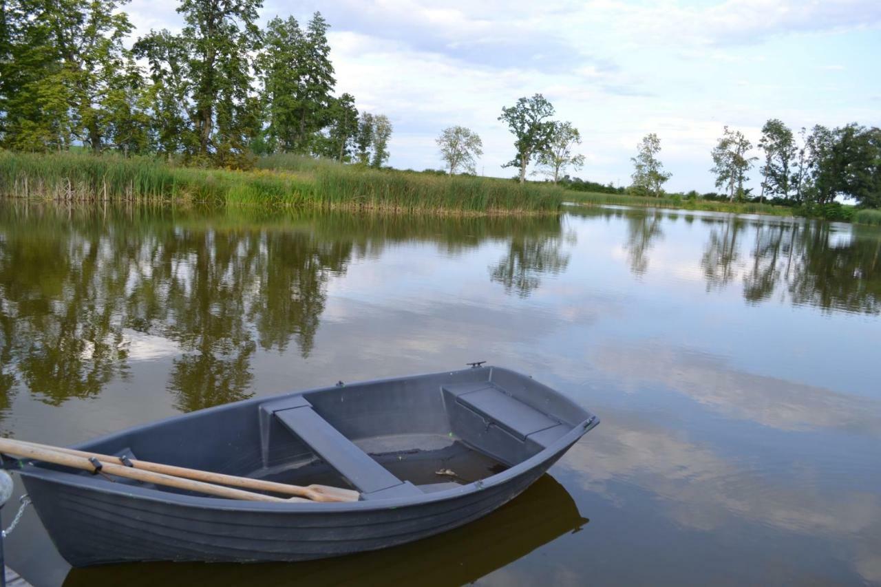 Palac Komierowo Sępólno Krajeńskie Екстериор снимка