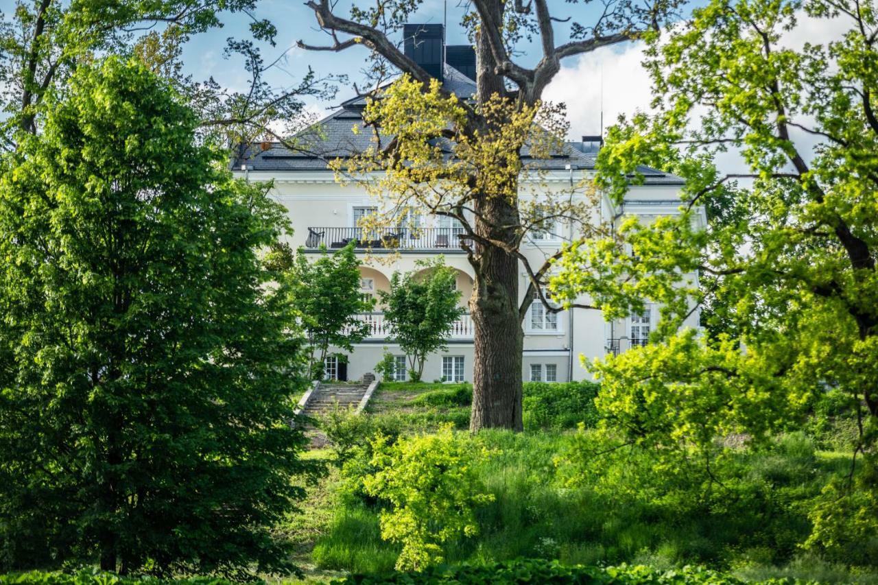 Palac Komierowo Sępólno Krajeńskie Екстериор снимка